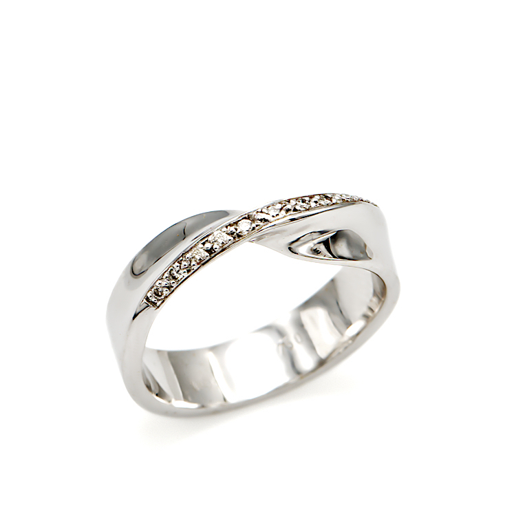 Λευκόχρυσο Δαχτυλίδι 18 Καρατίων με Μπριγιάν