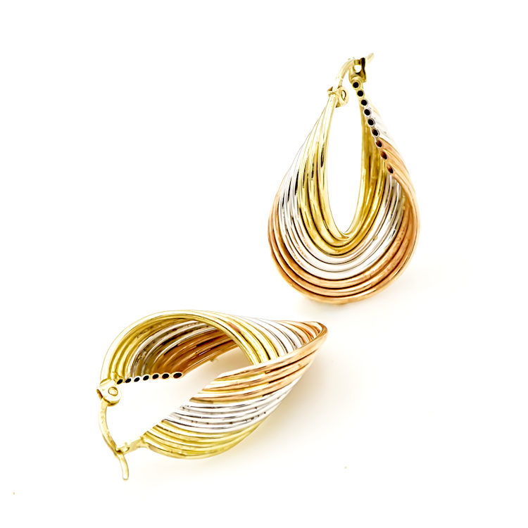 Ένα όμορφο ζευγάρι Σκουλαρίκια από τρία χρώματα χρυσού 14 Καρατίων