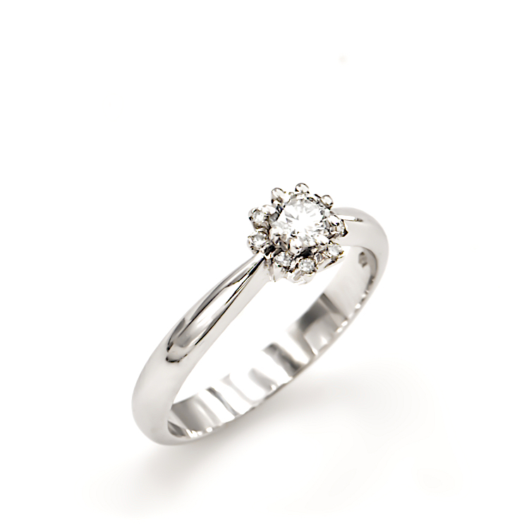 Λευκόχρυσο Δαχτυλίδι 18 Καρατίων με Διαμάντια ( Μπριγιάν )