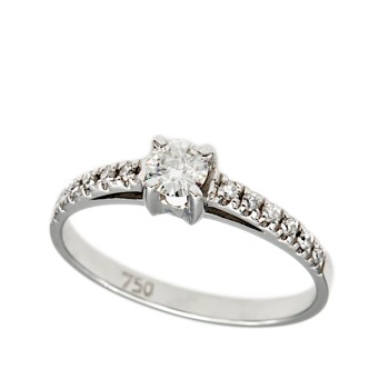 Μονόπετρο δαχτυλίδι 18 Καράτια  με μπριγιάν.