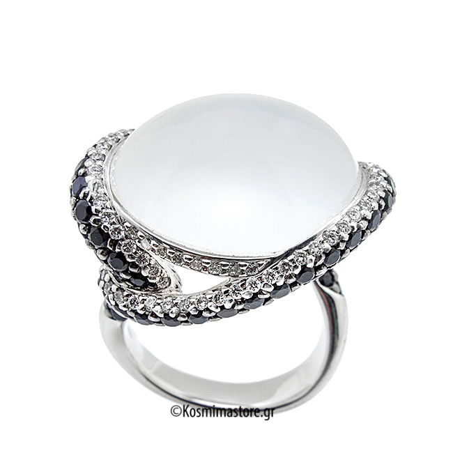 Δαχτυλίδι φτιαγμένο από λευκόχρυσο 18 καρατίων με Μπριγιάν και Ακουαμαρίνα